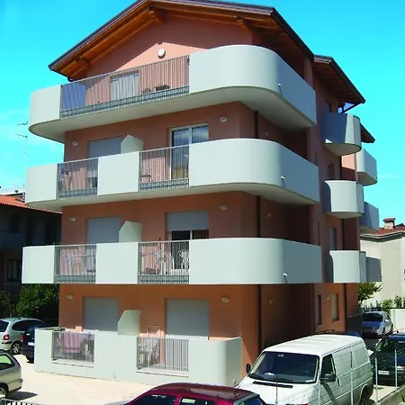 Ca' Mira Apartments Caorle Exterior foto
